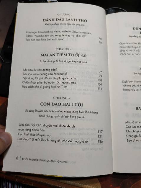 Lần đầu biết đến anh Trần Thanh Phong qua quyển sách này , phải nói là rất biết ơn những gì anh đã chia sẻ . rất dễ hiểu và thực tế để mình có thể từng bước áp dụng theo khi mới tập tành bán online . nói thật là nhận được quá nhiều lợi ích kèm theo không chỉ với nội dung quyển sách này mà còn được anh giới thiệu , chia sẻ thêm về những lớp học và những đầu sách để mình tìm học và hiểu về kinh doanh không rủi ro để có đủ nền tảng kiến thức . em sẽ sớm mua đủ bộ sách của anh ạ. một lần nữa cảm ơn Anh rất nhiều.
