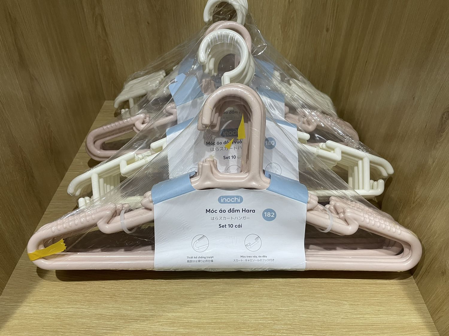 Móc đẹp chắc chắn, đóng gói tốt, giao hàng nhanh