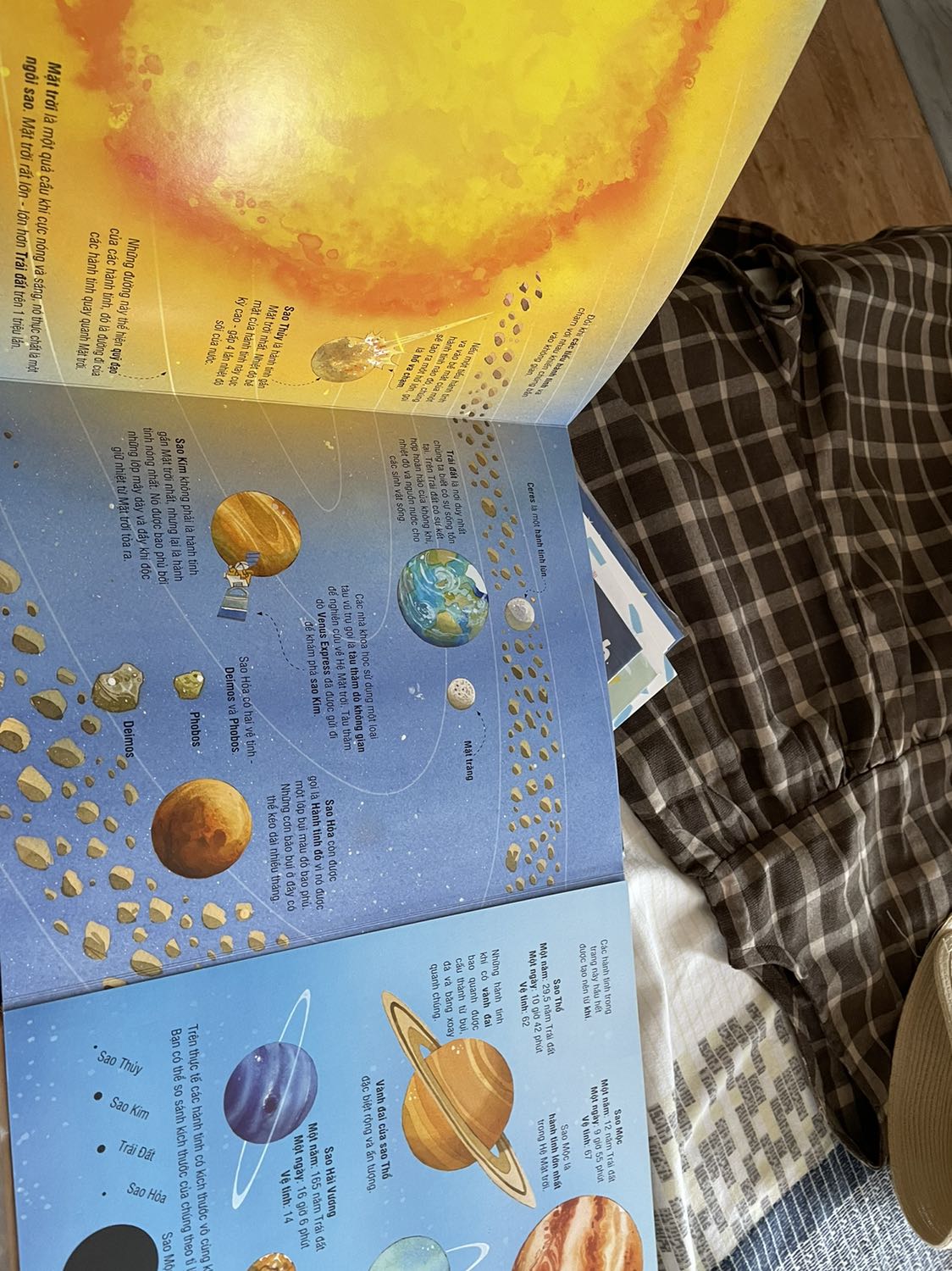 10đ nhan mn. Mình mua về cho bé 3tuổi nhà mình. Bé rất tò mò