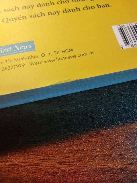 đóng gói tốt, sách về bị df tí
lần sau sẽ ủng hộ. còn được tặng cả bookmark