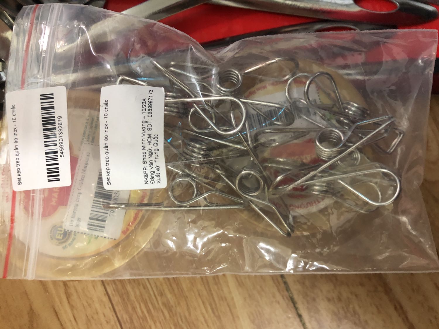 Shop giao hàng nhanh, đóng gói rất tốt.
Móc đẹp, nên mua hàng. 
Nhân viên giao hàng gọi điện trước khi giao.
Hài lòng về sản phẩm và dịch vụ của Tiki.