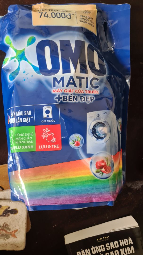 not sure. I thought this came with other things. I am not sure I believe the saving upto 74k VND. I don't see any saving. all I see is that I paid for some Omo matic. as for the star rating, not sure what I have to rate... not sure. I thought this came with other things. I am not sure I believe the saving upto 74k VND. I don't see any saving. all I see is that I paid for some Omo matic. as for the star rating, not sure what I have to rate...