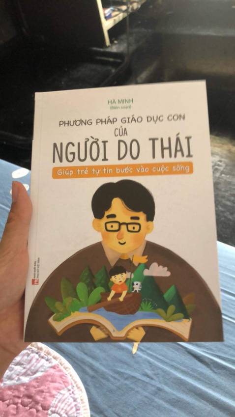 Sâch gửi kô đúng với ảnh ghi trên mô tả. Mọi người tránh xa cái shop này ra. Làm ăn rất bố ***