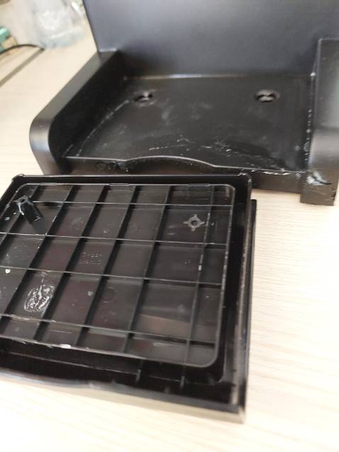 Bị nứt vỏ 
Dẫn su dụng được không hài lòng lắm