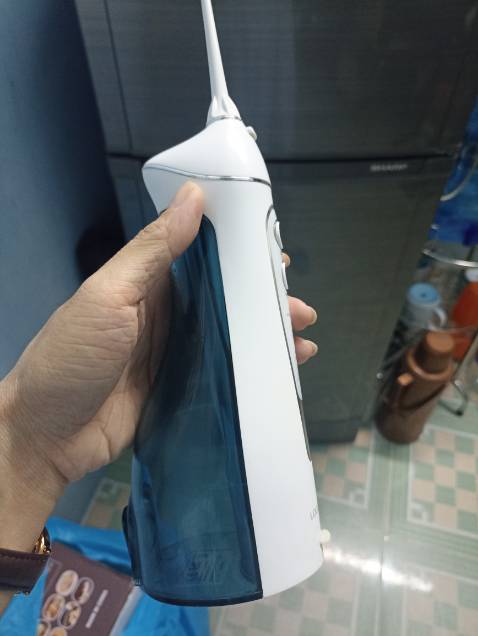 Sản phẩm mình mua còn trong thời gian bảo hành nhưng liên hệ nhà sx thì không được. Mình gọi sdt trên phiếu bảo hành cả chục cuộc vào nhiều khung jo khác nhau nhưng đều ko nghe máy. Nhắn tin trên trang *** cũng ko ai phản hồi. Bán hàng mà hậu chăm sóc quá tệ luôn ạ.