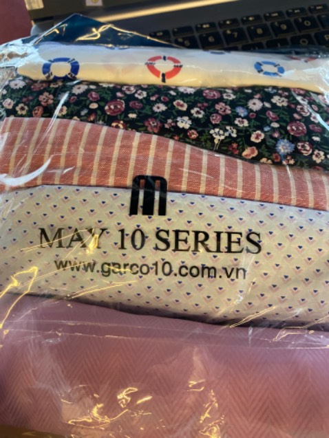 Sản phẩm giá rẻ, chất lượng vải xịn, mặc rất thoả mái giao hàng nhanh lại còn quà tặng kèm
