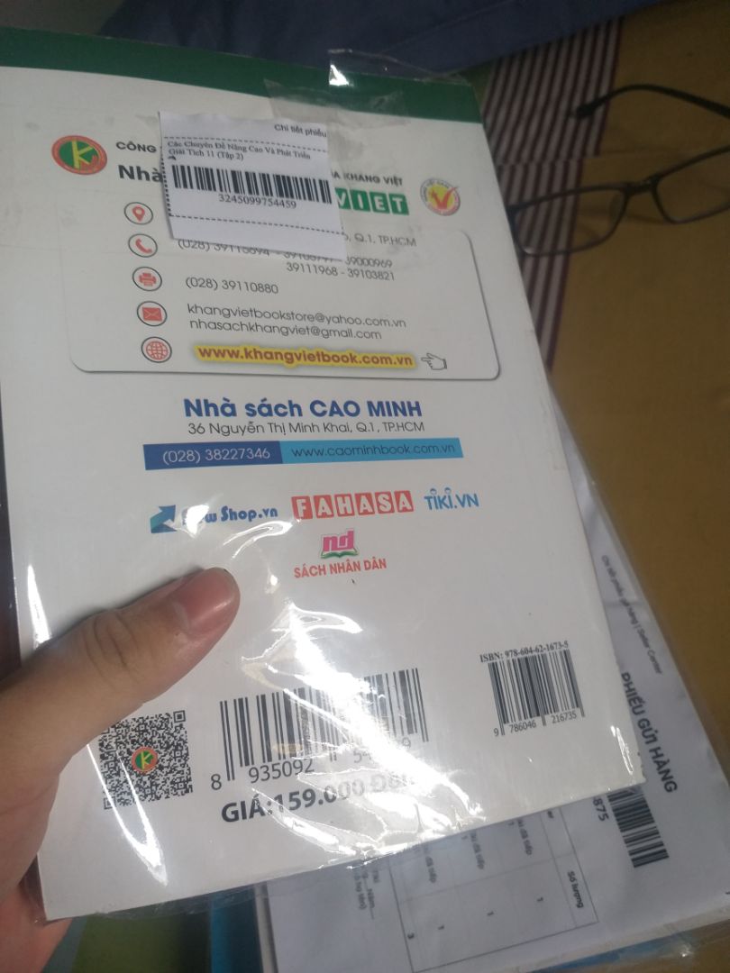 sách rất tuyệt, được bọc rất rất rất cẩn thận