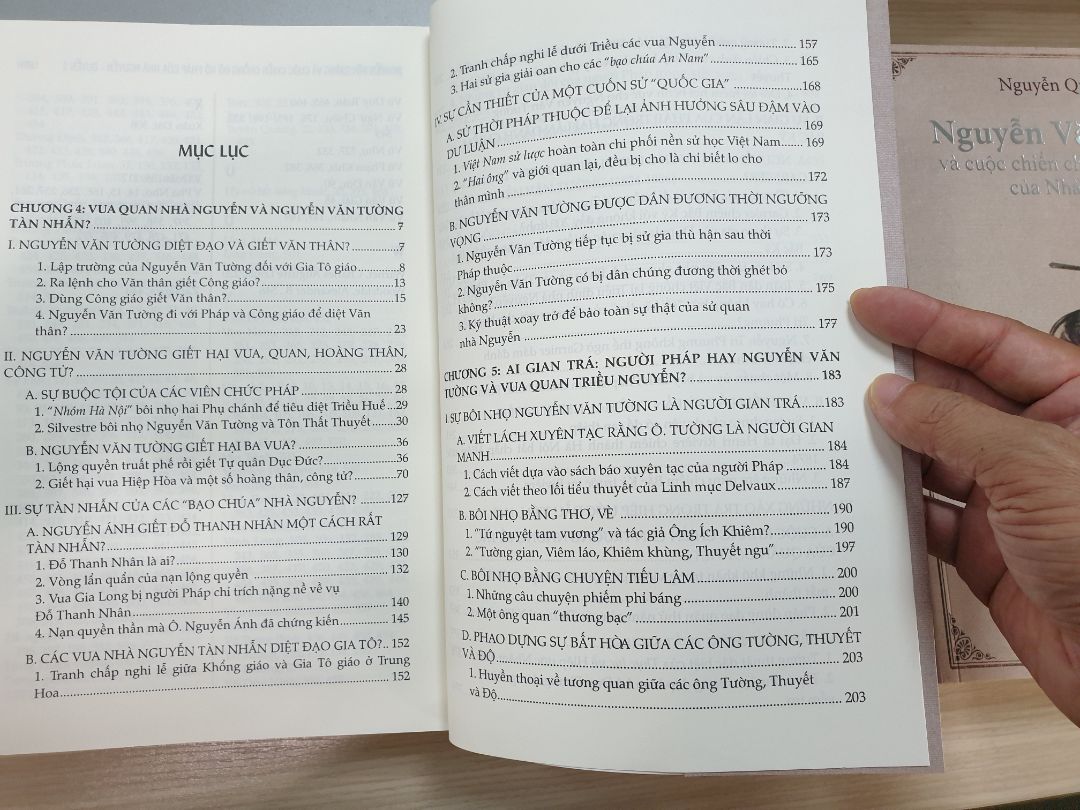 Nội dung rất phong phú. Đóng gói cẩn thận. Giao hàng nhanh chóng.