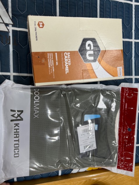 Shop thật tuyệt vời , mua gel tặng áo chạy , rất ngưỡng mộ shop