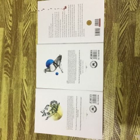 Sách mới,mua lúc sale 10/10,từng thấy có lúc giảm 50-55% rồi nhưng khi ấy còn mục tiêu mua sách khác. Nên giờ mua lúc sale 43% nhưng bù lại có mã giảm 15-20k cho đơn 179k. Chỉ cáu cái là đặt sách lúc 18h sale 43% thì tới 20h lại sale 50%. Hix. Giao quá nhanh