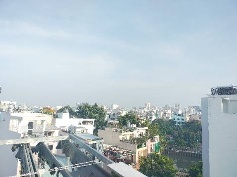 Cuốn sách đơn giản và hoàn toàn dẽ tìm thấy ở trên mạng, có khoá học tặng kèm, nhưng nội dung của sách với tôi không thú vị và không có nhiều điều để tôi học