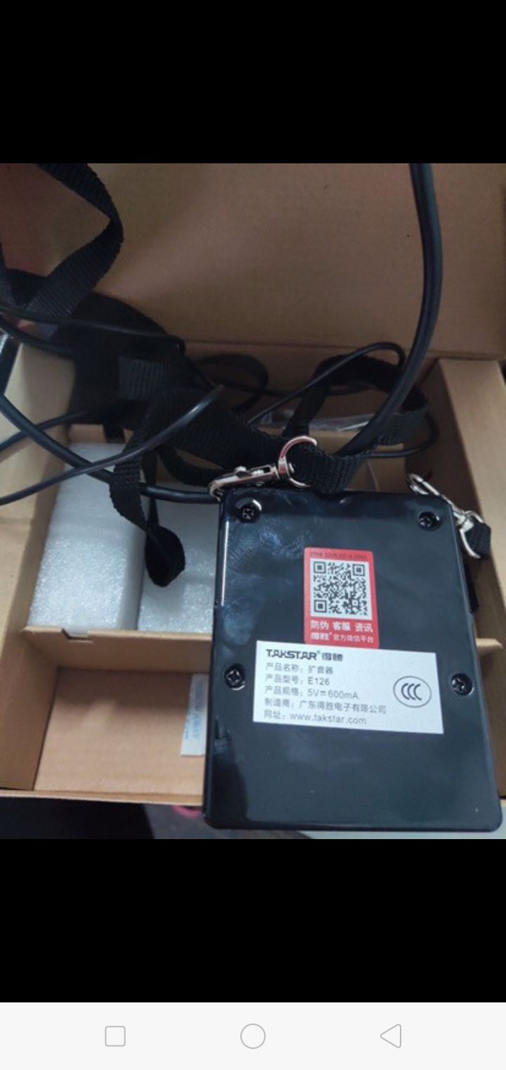 máy nhỏ gọn, tiện lợi, đeo vào người rất thoải mái, đã *** thì thấy chất lượng âm thanh ok, mình là hướng dẫn viên du lịch, rất dễ dùng, mấy chị đồng nghiệp đang hỏi chỗ mua, mình sẽ giới thiệu cho shop