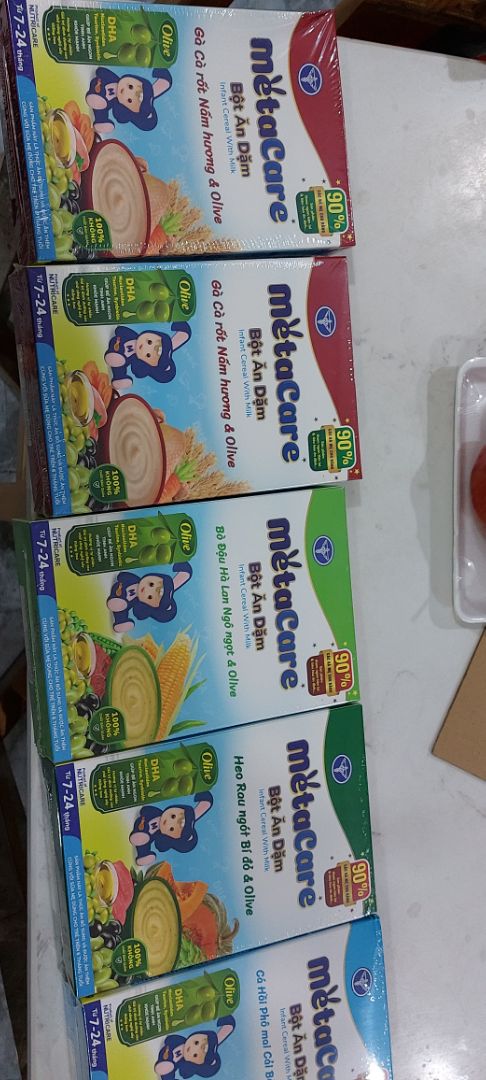 sản phẩm tốt, đóng gói cẩn thận. tuy nhiên shop giao hàng nhầm cho mình rồi. thiếu tôm mà dư gà sản phẩm tốt, đóng gói cẩn thận. tuy nhiên shop giao hàng nhầm cho mình rồi. thiếu tôm mà dư gà