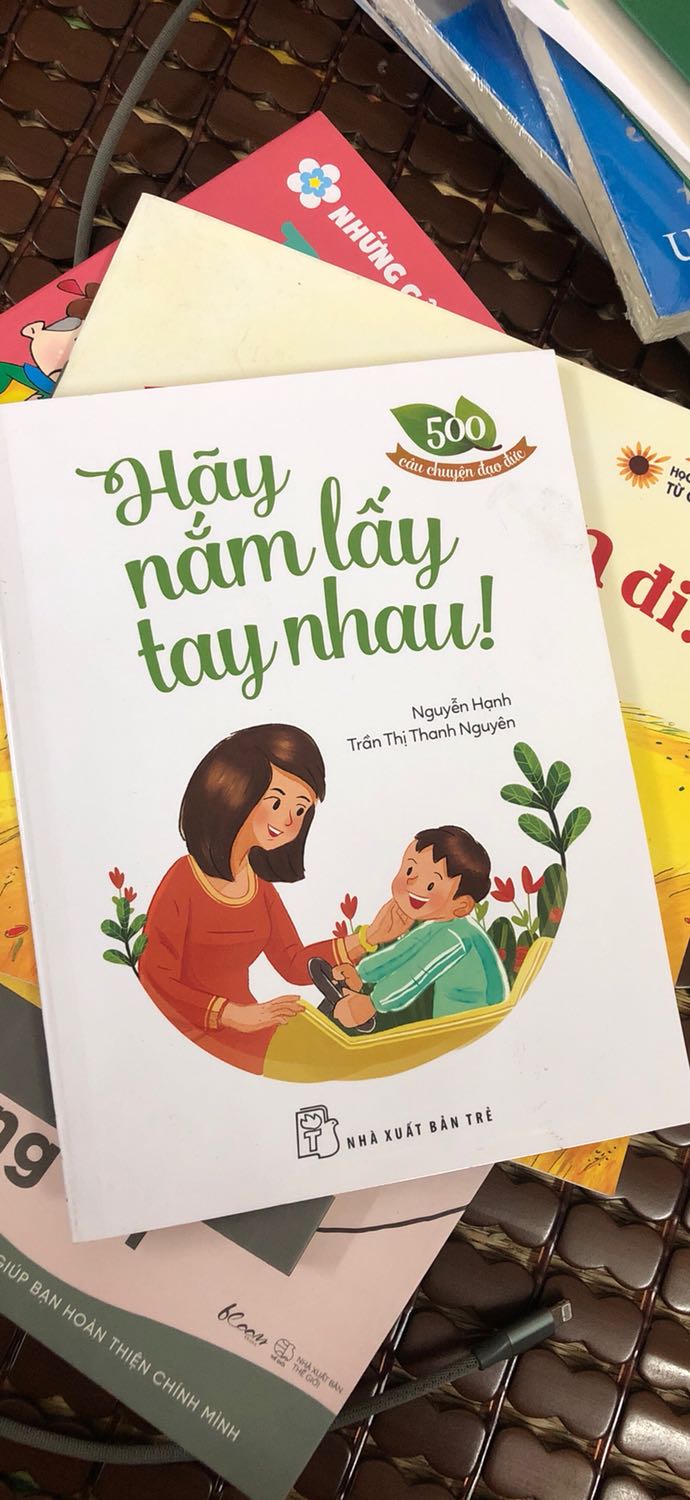 Sách đẹp, những câu chuyện có ý nghĩa, giao hàng rất nhanh luôn. Mình hài lòng