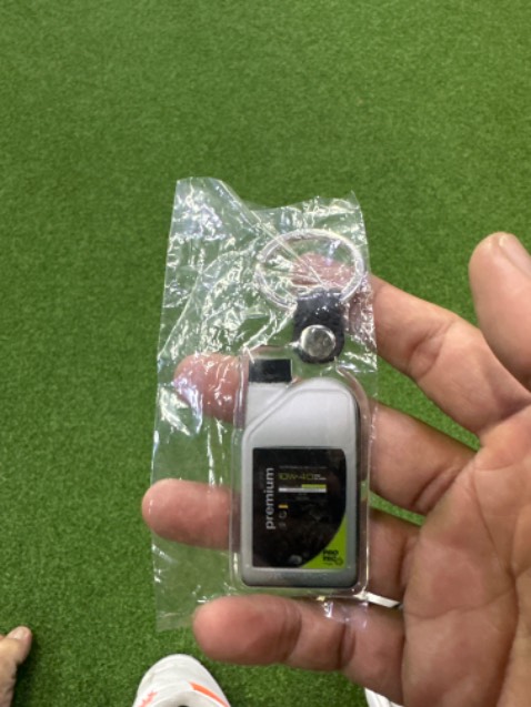 Hàng chuẩn, đóng gói cẩn thận
Đc tặng móc khoá