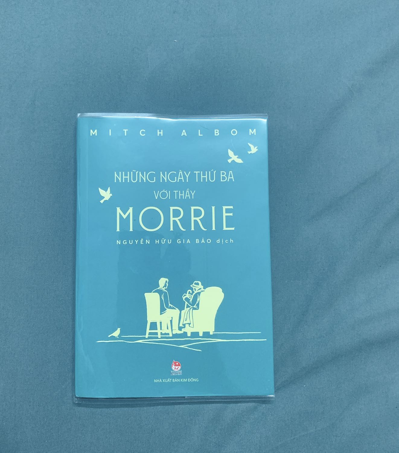 sách rất hay. 
"cho đi chính là sống" và dạy về sự quan trọng của tình yêu thương