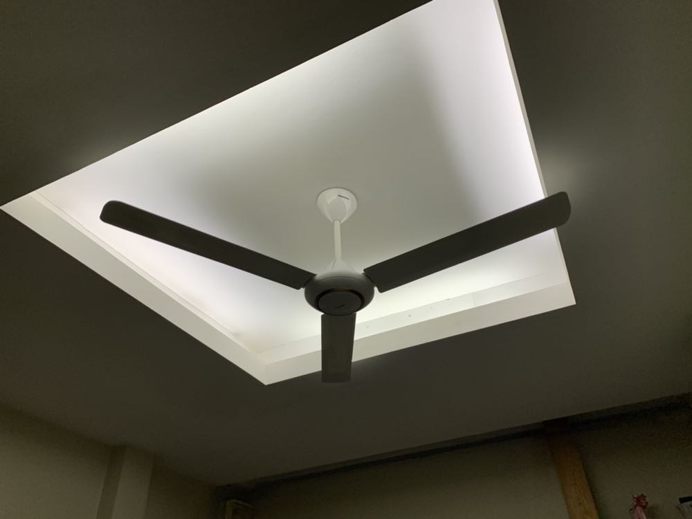 Sản phẩm đẹp, chạy êm, chất lượng quạt Pana rất tốt, vì đã dùng nhiều loại.