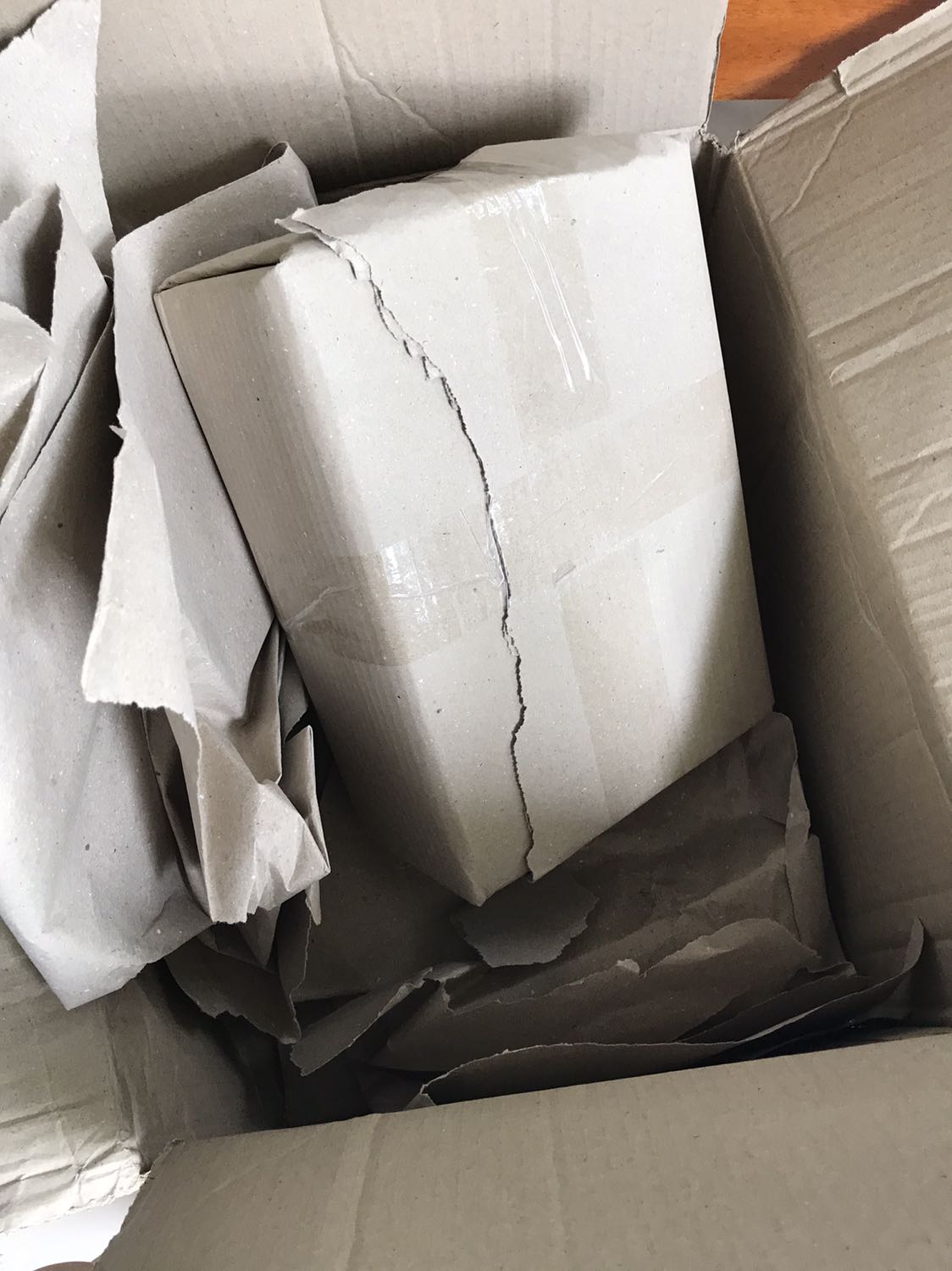 Đóng gói cẩn thận, ly dầy đẹp