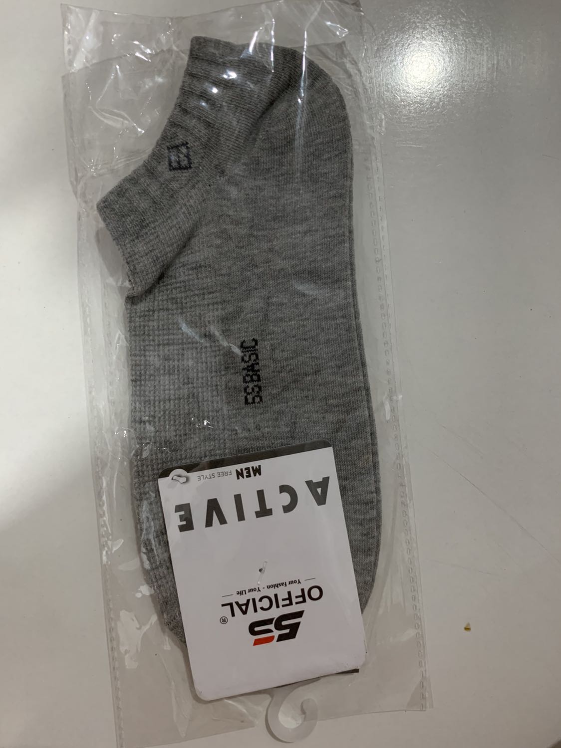 Sản phẩm đúng mô tả, độ dài vừa phải, mình dùng qua một thời gian thấy vẫn bền. Tiki giao hàng rất nhanh, sẽ mua lại khi cần. Thank you shop