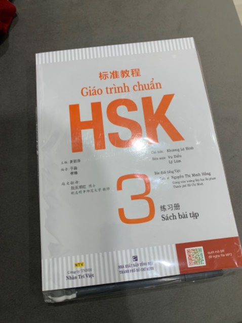 mình nhận hàng siêu sớm và siêu nhanh luôn! Ngoài ra còn được shop tặng quà siêu xinh lun ó!! Rất cảm ơn shop ạ!!!!