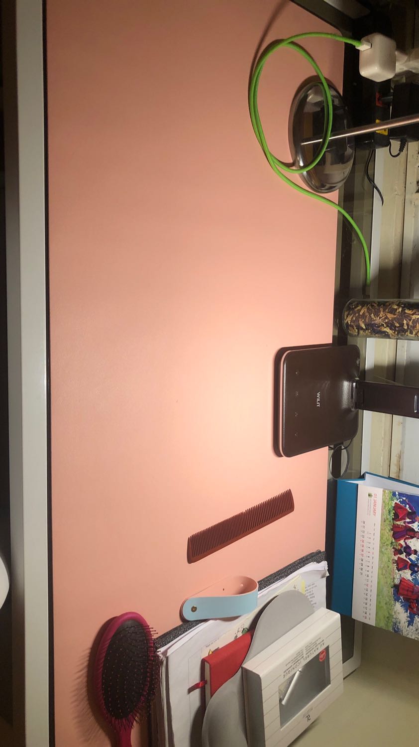 Sản phẩm của shop bán khá ổn; hàng dày dặn; màu sắc đẹp. Mình rất thích. Tuy nhiên màu hông - ghi shop nên đính chính lại là hồng - xanh da trời Sản phẩm của shop bán khá ổn; hàng dày dặn; màu sắc đẹp. Mình rất thích. Tuy nhiên màu hông - ghi shop nên đính chính lại là hồng - xanh da trời