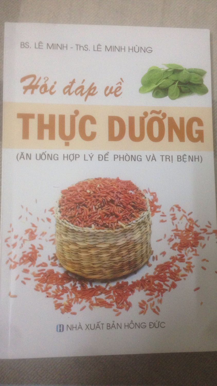 Cuốn sách có đề cập đến các vấn đề về dinh dưỡng và các mẹo về ăn uống, chữa bệnh theo phương Đông, rất phù hợp với những người muốn tìm hiểu về dinh dưỡng theo hướng Đông Y.