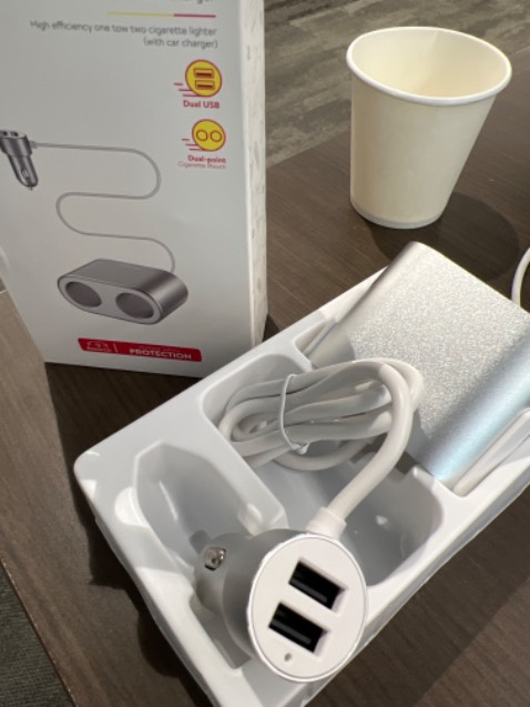 3 sao vì giao sai màu, nhưng giao sớm 1 ngày. Thôi kệ lỡ khui rồi cũng ko trả được :)) 3 sao vì giao sai màu, nhưng giao sớm 1 ngày. Thôi kệ lỡ khui rồi cũng ko trả được :))