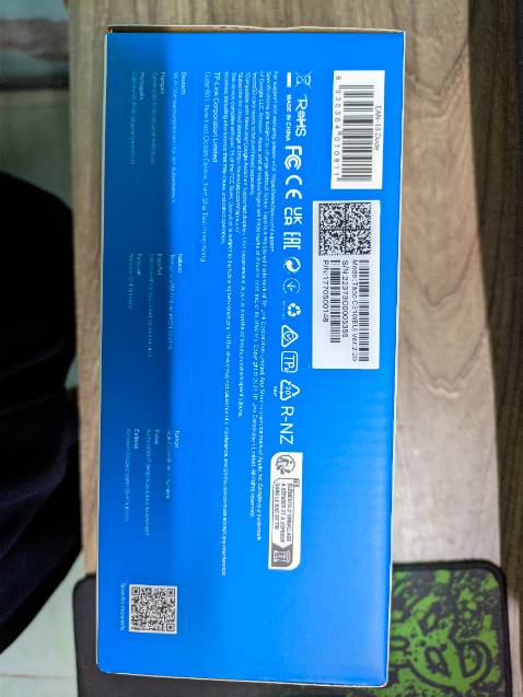 Sản phẩm đóng gói cản thận, tiki giao hàng khá nhanh. Về Camera cho hình ảnh khá, phần mềm Tapo hoạt động nhanh và ổn định, thông báo rất nhanh về điện thoại khi phát hiện người và chuyển động. Nhược điểm là Camera và điện thoại không kết nối cùng mạng internet thì không tải xuống video đã lưu trên thẻ nhớ về được.