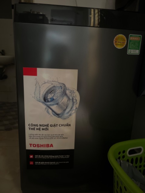 Hoạt động êm, giặt sạch quần áo.