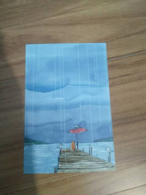 Sản phẩm được đóng gói cẩn thận, không bị hư hại hay bóp méo. Mua được tặng thêm một tấm postcard cực cute lun. Mở bìa rời ra mình thấy phần gáy truyện bị dính keo hay gì đó nhưng chỉ có chút ít à, bạn có thể cạo ra được. Nội dung truyện mình có chụp lên, hi vọng bạn đọc được. Nếu bạn muốn tìm một bộ truyện về slice of life nhẹ nhàng để chill, mình khuyến khích các bạn nên mua bộ truyện này.
10đ cho nét vẽ cực cute, màu sắc trong từng trang truyện và mùi rất thơm nữa. (Mn hãy thông cảm cho chiếc hình nha, mình thề ở ngoài nó đẹp lắm)