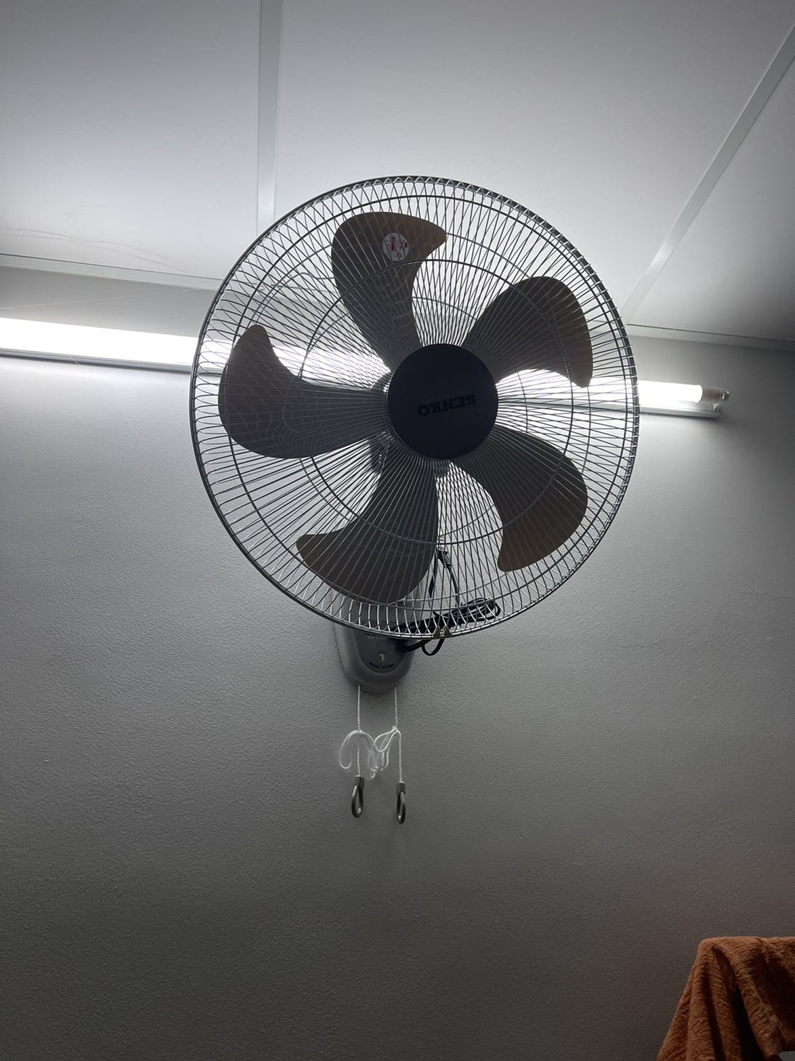 Sp oki, hang đẹp, chắc chắn. Quạt công suất đúng như mô tả