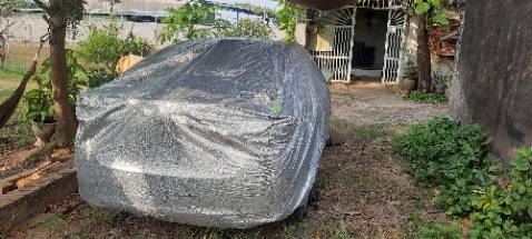 Giao hàng nhanh hơn dự kiến. Bạt rất vừa vặn với phom xe, mặt ngoài chống nước, chống nắng ở mức độ vừa phải. Độ bền cần thời gian để kiểm chứng. Nói chung, sản phẩm đáng mua trong tầm giá. Vote 5 sao.