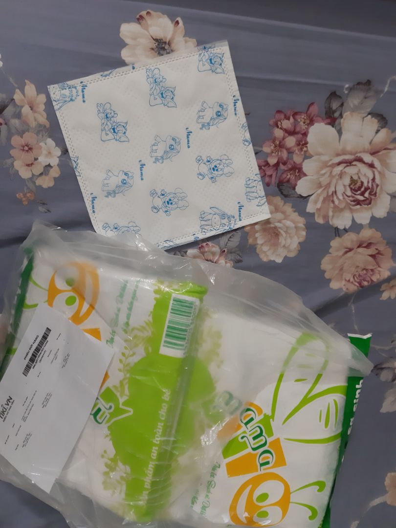 rất chất lượng.3 lớp dẻo dai.hình ảnh đẹp ngộ nghĩnh.bây giờ ai thiếu khẩu trang có thể mua cái này làm giống trên mạng khá ok rất chất lượng.3 lớp dẻo dai.hình ảnh đẹp ngộ nghĩnh.bây giờ ai thiếu khẩu trang có thể mua cái này làm giống trên mạng khá ok