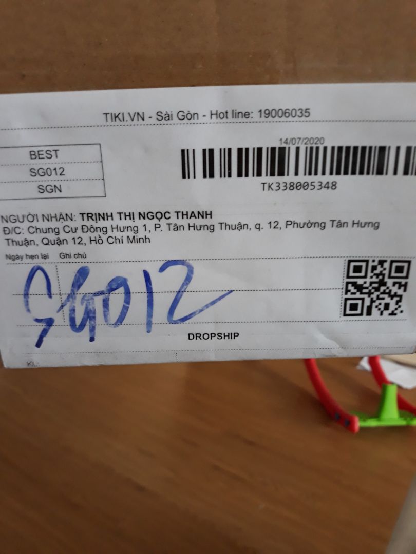 Shop đóng sai hàng, tuy nhiên vì cần dùng gấp không đổi trả kịp nên mình quyết định không đổi trả, mong lần sau shop đóng gói cẩn thận hơn