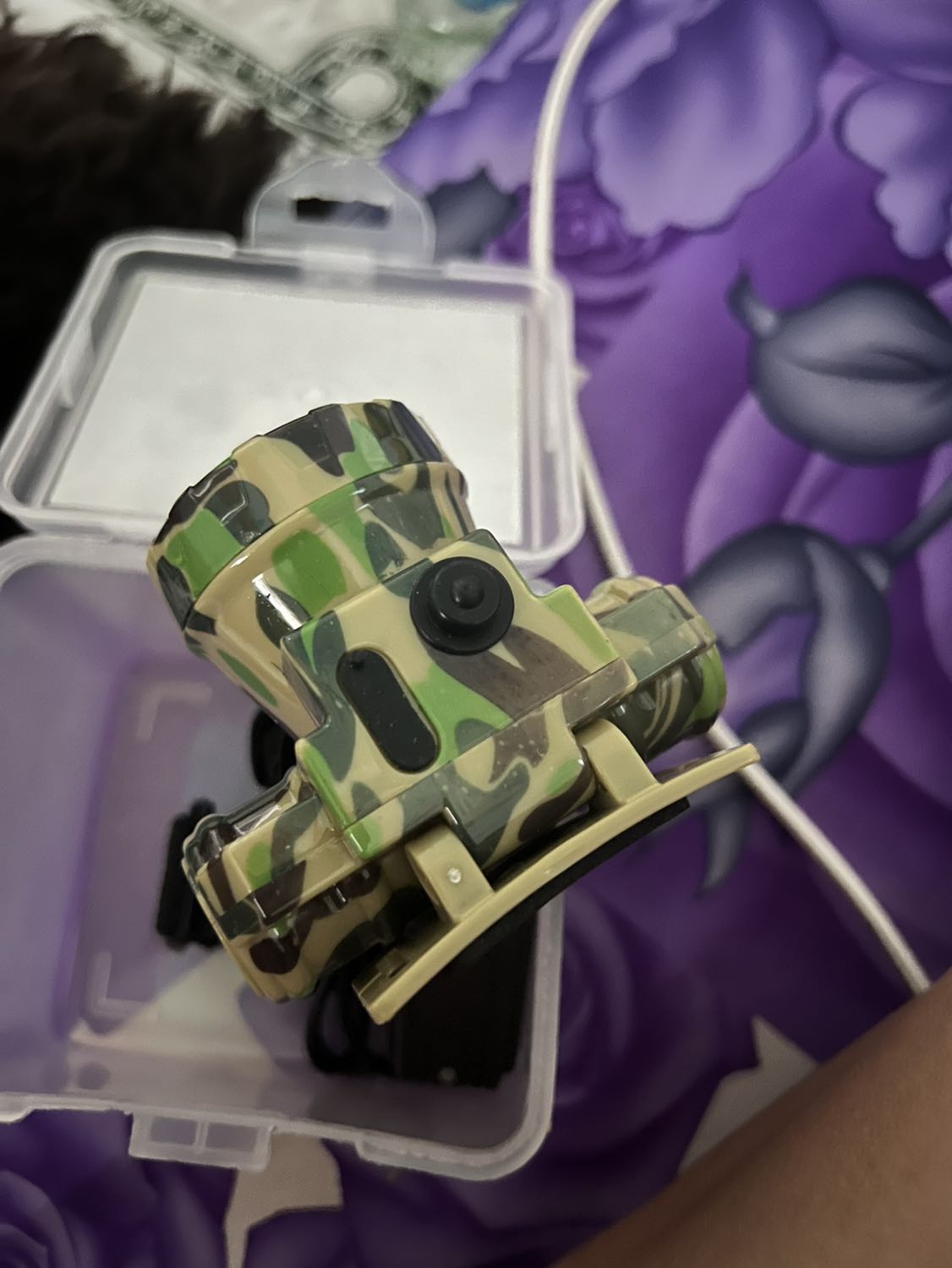 Ko đúng mẫu mình đặt , ngay ban đầu đã ko thích Ko đúng mẫu mình đặt , ngay ban đầu đã ko thích