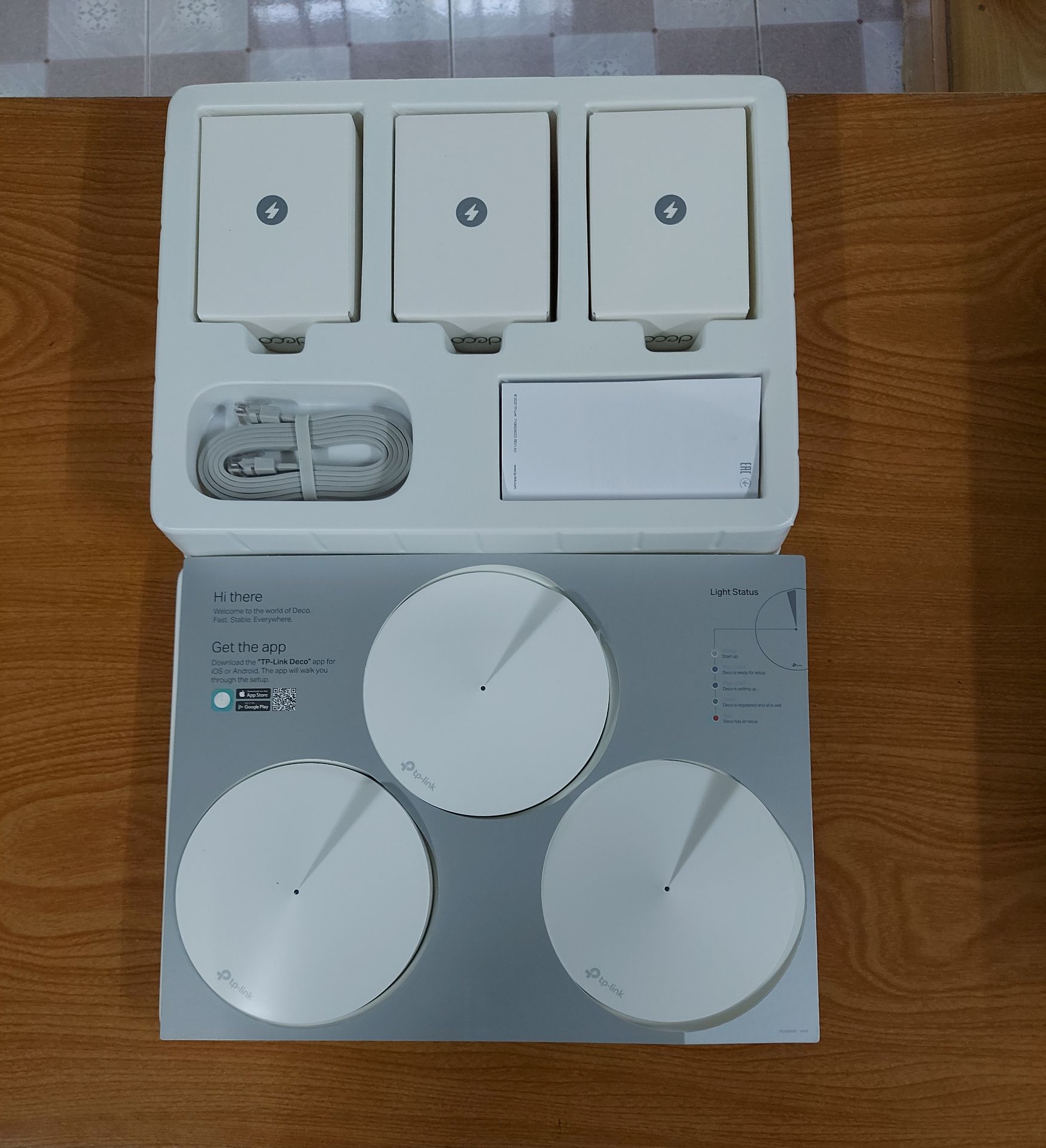 Cài đặt dễ dàng. Tốc độ cao hơn router đang sử dụng. Vùng wifi rộng, không còn vùng rớt sóng wifi. Không cần phải lo chuyển sang điểm router khác. Ngạc nhiên là sách hướng dẫn sử dụng dày cộm nhưng chỉ nói về màu đèn LED của thiết bị. Cài đặt dễ dàng. Tốc độ cao hơn router đang sử dụng. Vùng wifi rộng, không còn vùng rớt sóng wifi. Không cần phải lo chuyển sang điểm router khác. Ngạc nhiên là sách hướng dẫn sử dụng dày cộm nhưng chỉ nói về màu đèn LED của thiết bị.