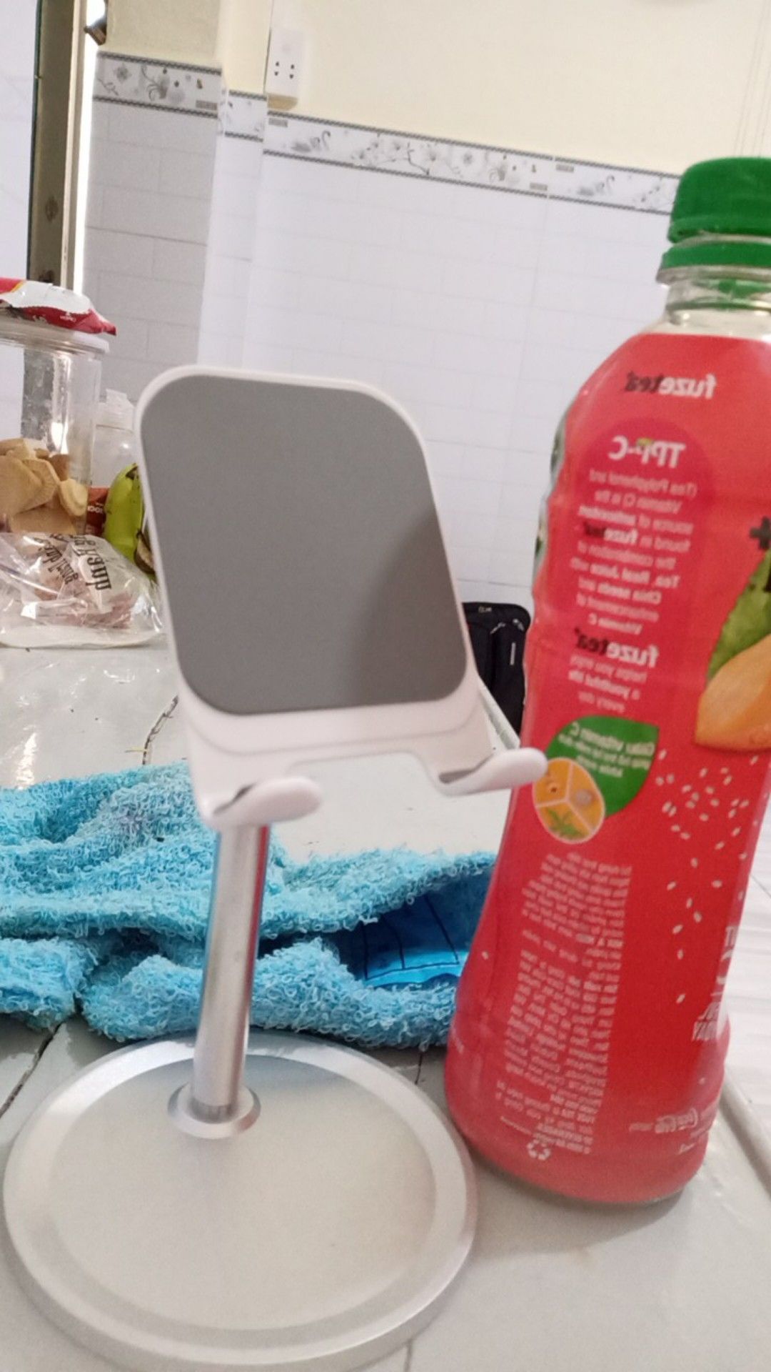 Sản phẩm chắc chắn. Nhưng hơi thấp. Shop giao hàng nhanh. Đóng hộp tốt