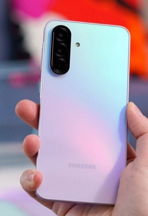 chụp ảnh rõ nét. bộ nhớ khủng