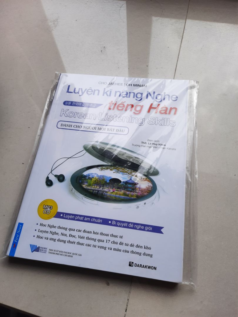 Sách hơi nhăn nhưng nói chung ok, giao hàng nhanh