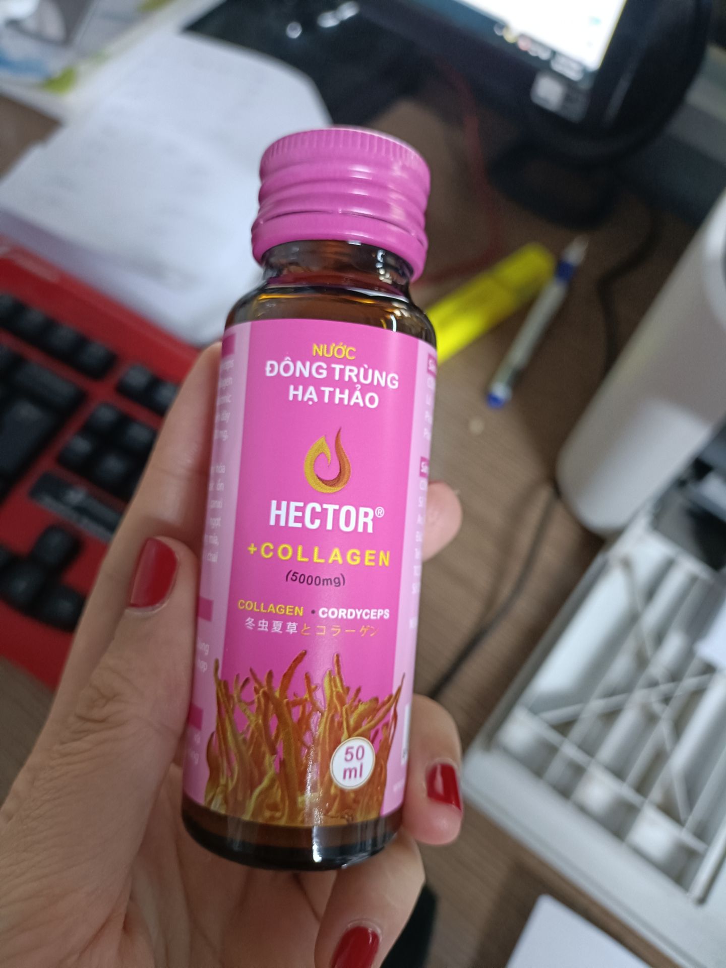 trời má ngon xức xắk lun , uống da trắng ra trông thấy, nghiền lun mn ơi , sẽ tiêps tục ủng hộ shop nà