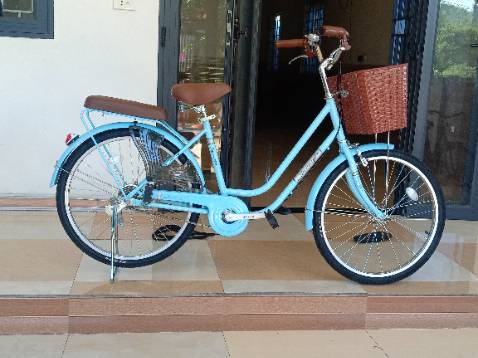 Đúng màu , nhưng không có thẻ bảo hành Đúng màu , nhưng không có thẻ bảo hành