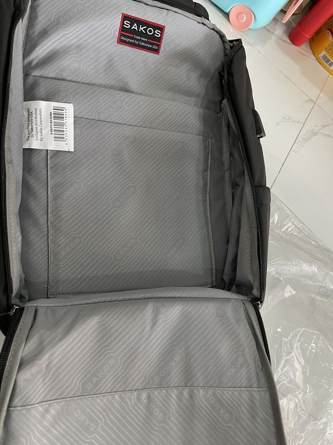 Sản phẩm đúng hình, chất lượng và mẫu mã đẹp! Tiki giao nhanh và đóng gói đẹp, cẩn thận!