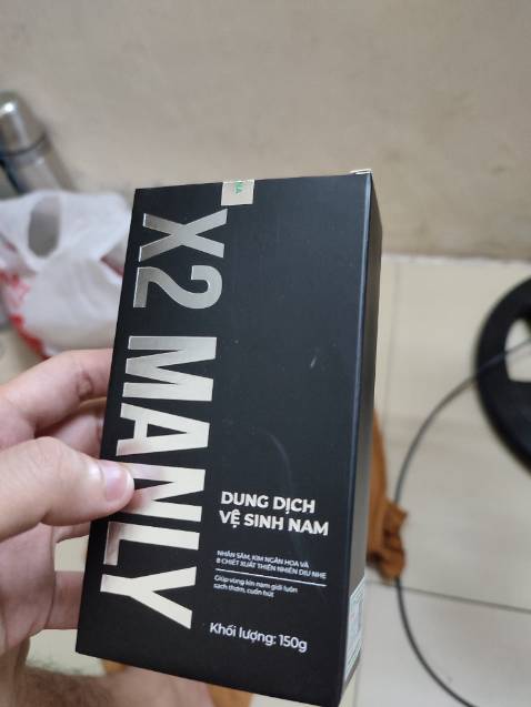 Mùi dễ chịu, khi apply lên khá mát và phê :)) giao nhanh và hàng bọc cẩn thận, chất lượng vỏ sp và vỏ hộp đều rất tốt cảm giác khá sang 👌