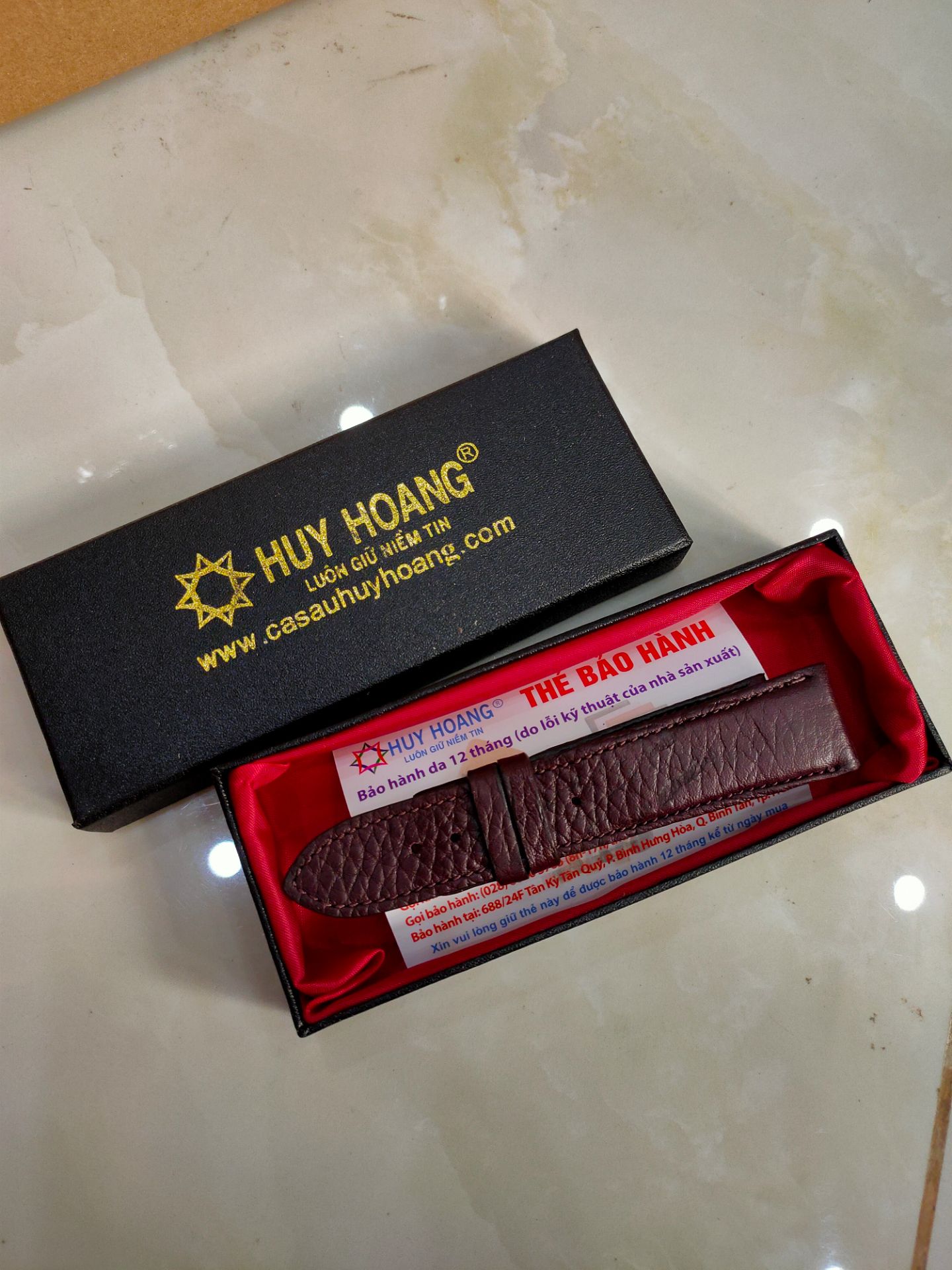 Dây da mềm.... Đẹp có hộp và thẻ bảo hành đầy đủ...