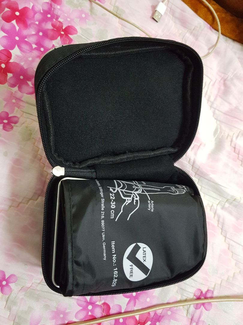 sp giao nhanh. touch screen khá hiện đại. hy vọng chạy ổn định nếu đúng made in Germany