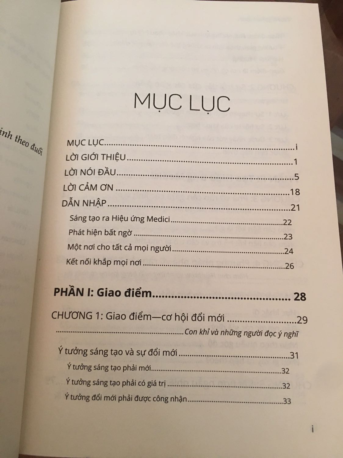 Đây dường như là câu trả lời cho mọi câu hỏi!
Thật biết ơn khi mình biết đến và có cơ hội đọc cuốn sách này, cuốn cẩm nang cho mọi vấn đề và hẳn rằng nó đã mở ra một cửa sổ mới cho bản thân mình - con người đang quá mung lung với nhiều thứ.