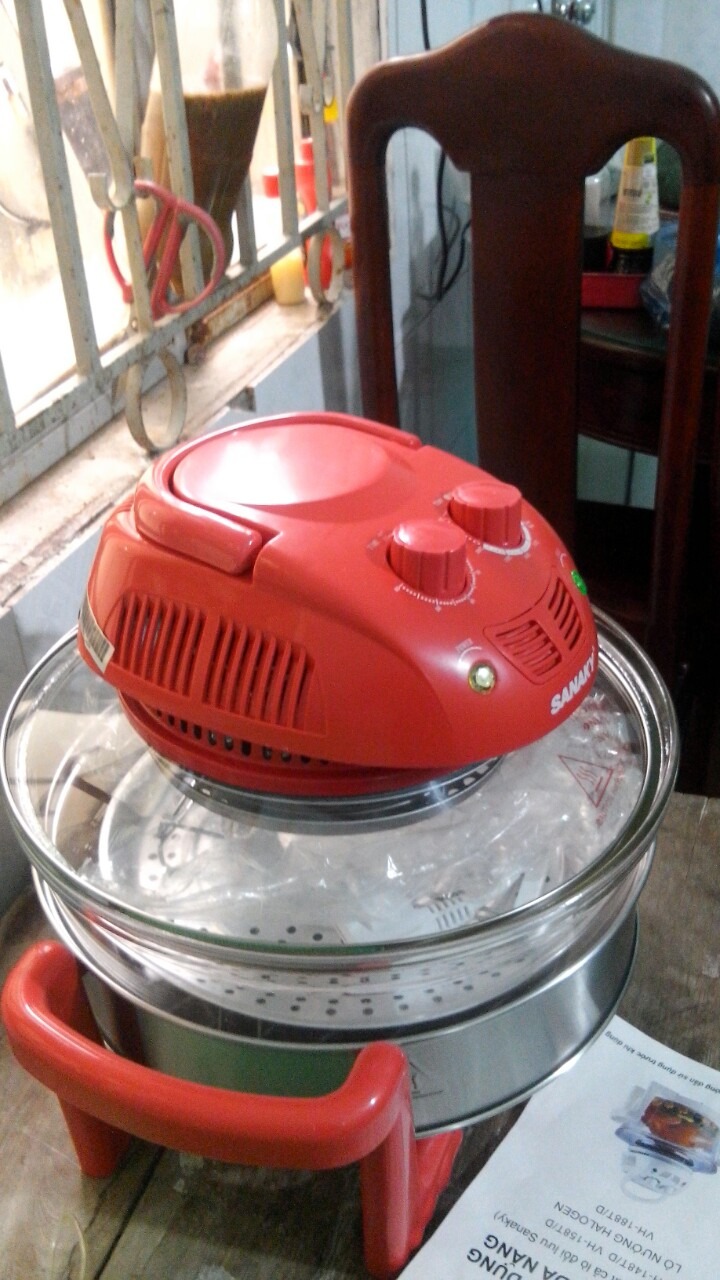 mình ở sài gòn, đặt mua về nha trang cho mẹ, chỉ 4 ngày là mẹ nhận được hàng. Thiệt sự giao rất nhanh và không xảy ra bể vỡ gì. Cảm ơn Tiki.