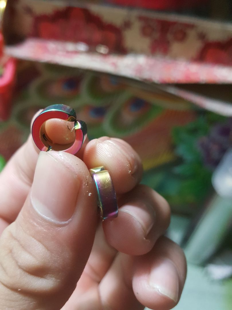 đẹp nhưng mà không như trong hình mình đặt.  mong tiki khắc phục đẹp nhưng mà không như trong hình mình đặt.  mong tiki khắc phục