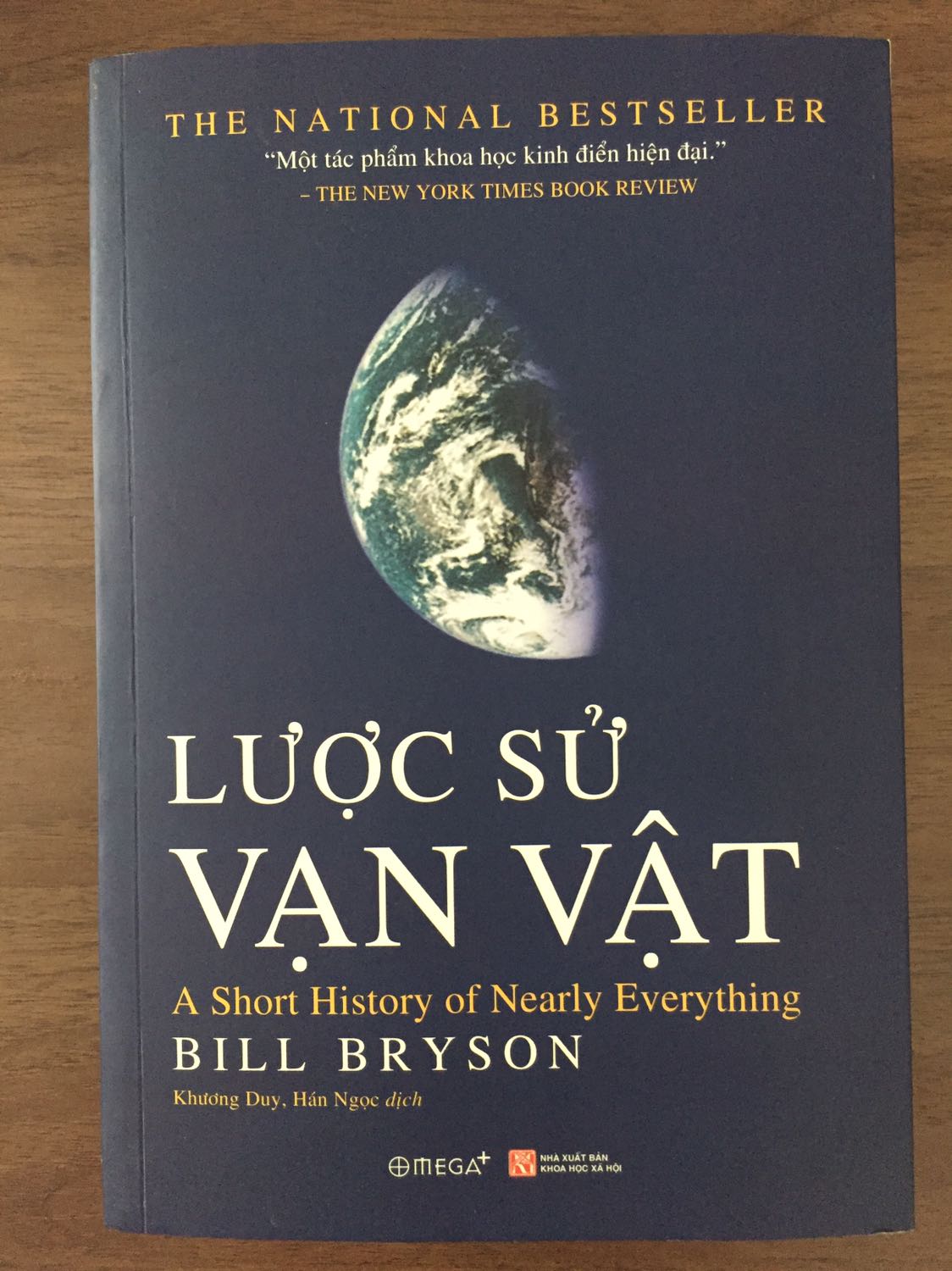 Sách khoa học phổ thông có hàm lượng kiến thức được diễn giải khá ổn. Đọc khá là thích vì được tìm hiểu thông tin khoa học khá bài bản và dễ hiểu.