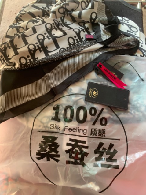 Chất liệu vải mịn màng mát lạnh đáng đồng tiền